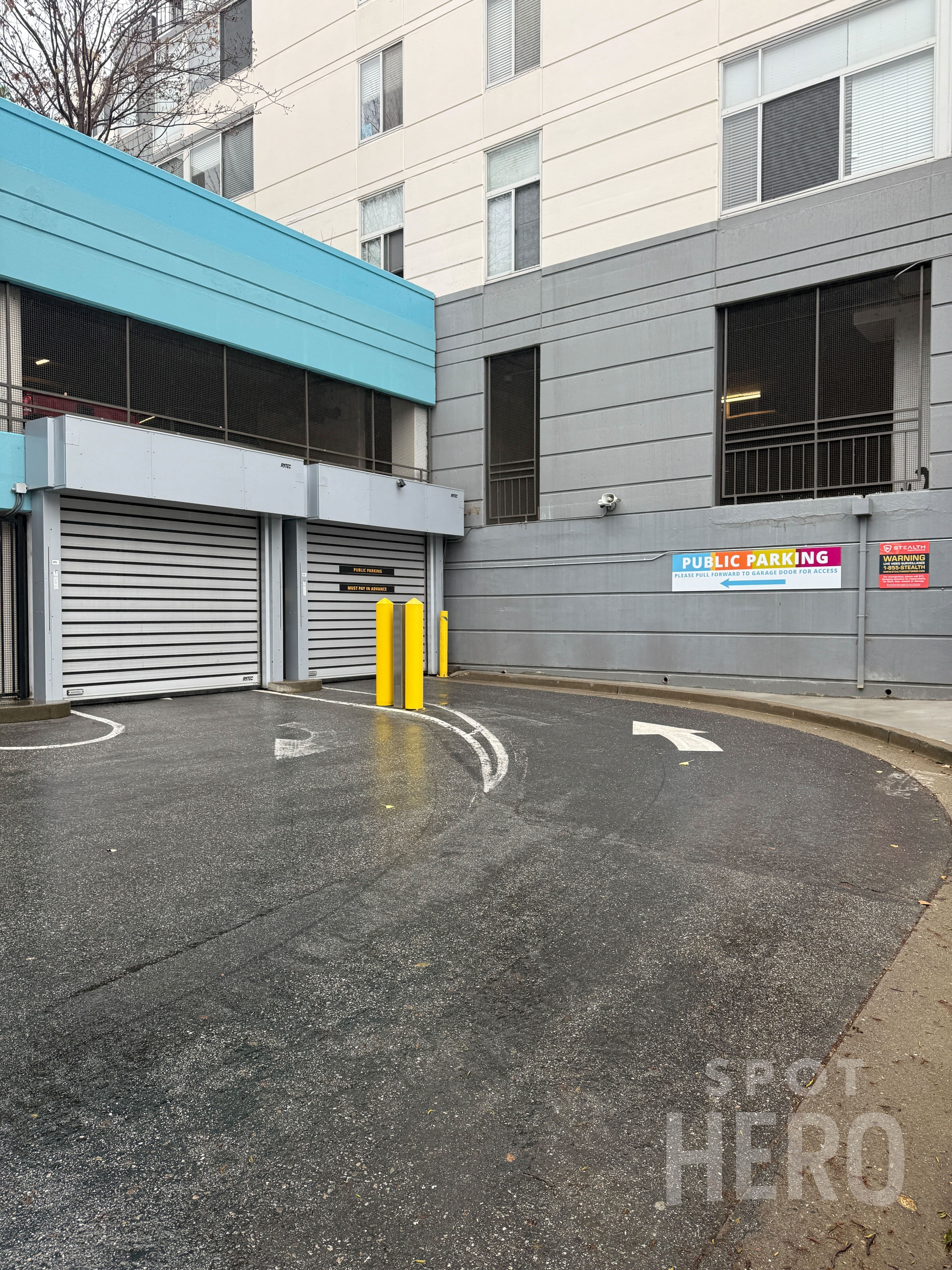 Photo of 1 St Francis Pl. (333 3rd St.) - SOMA Square Apartments Garage