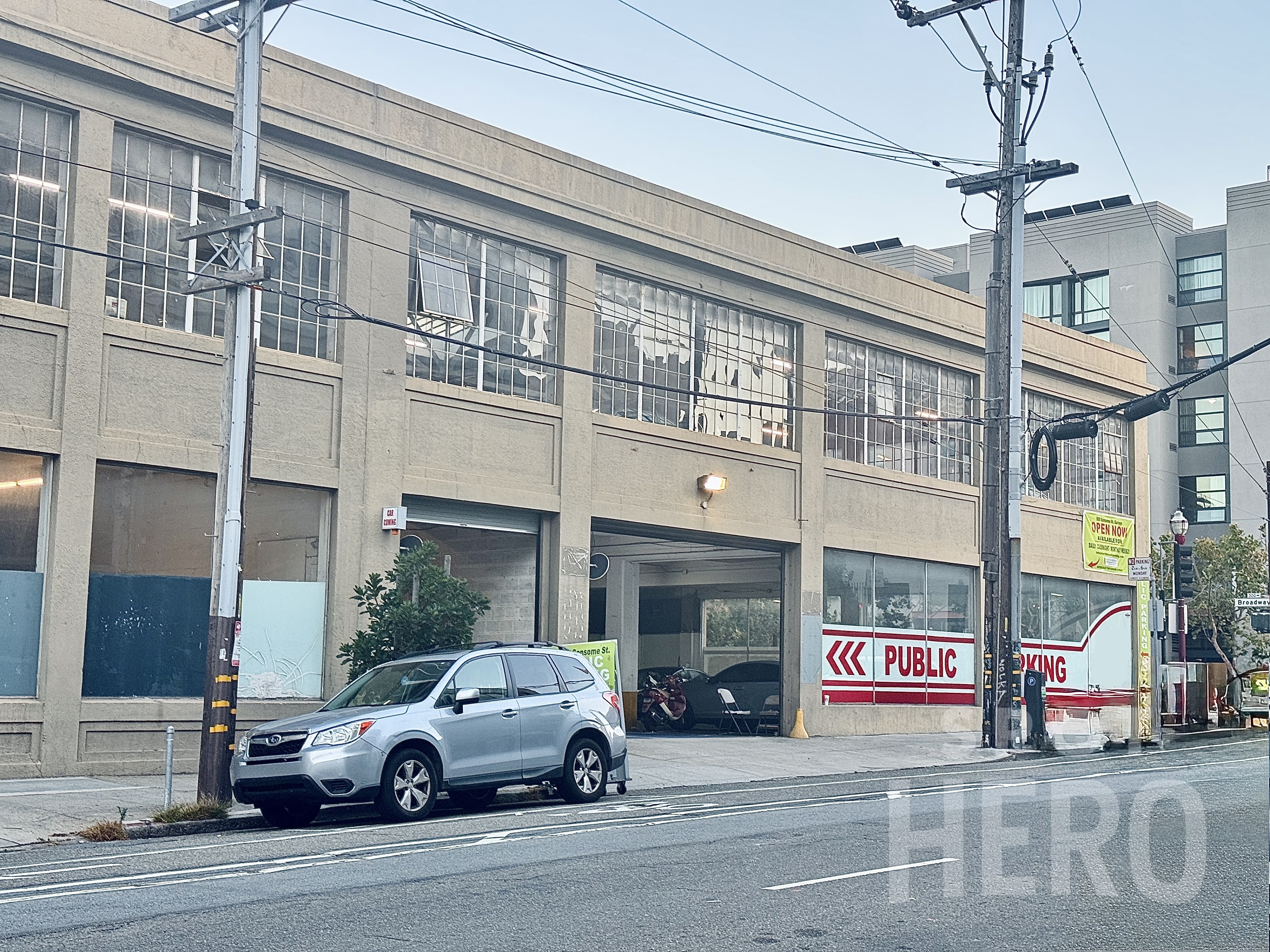 Photo of 900 Sansome St. - Garage (Semi-Valet)